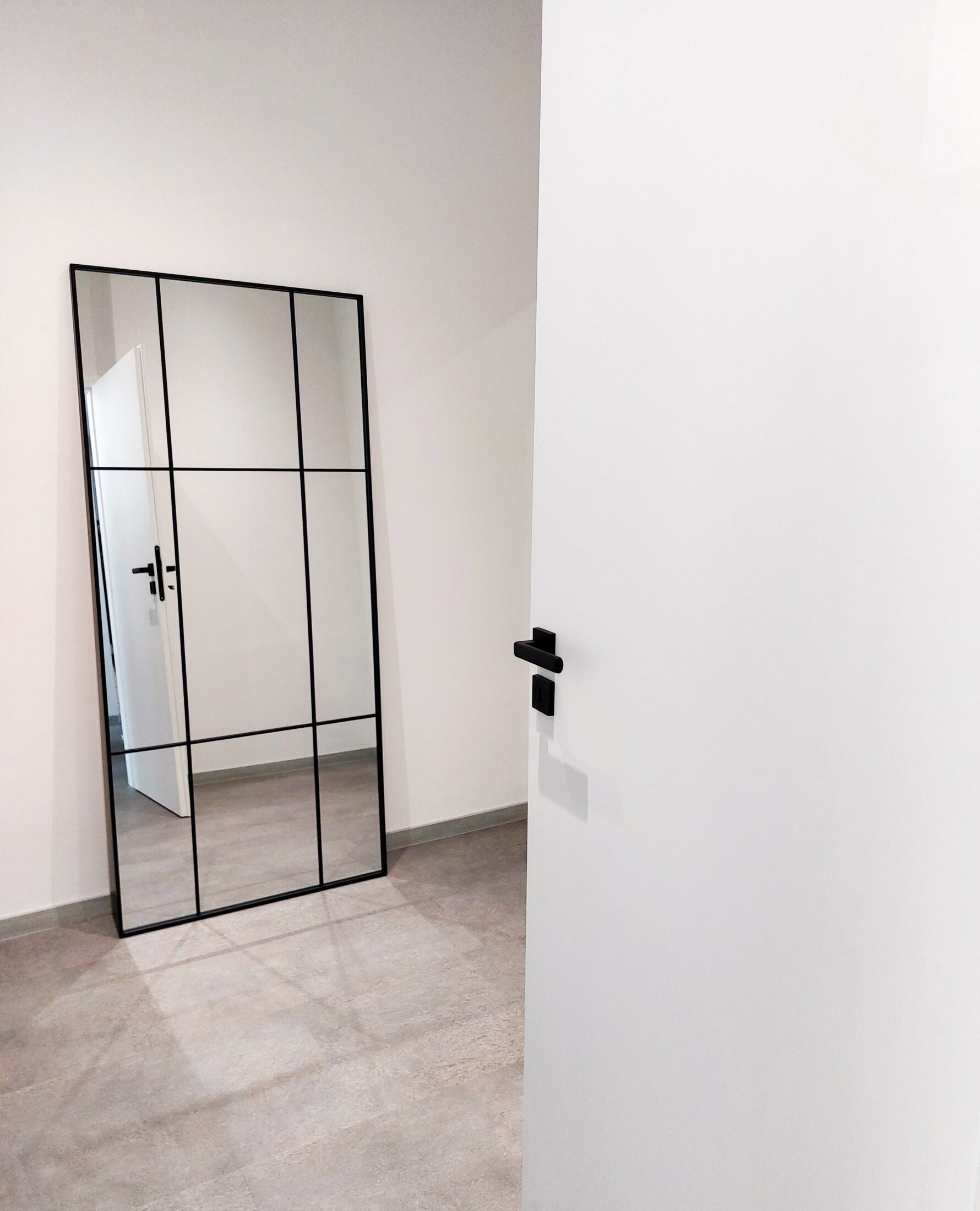 Nira Studio