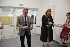 Модерен кабинет по математика и информатика в STEM центъра на Трето ОУ „Христо Ботев“ – Сандански