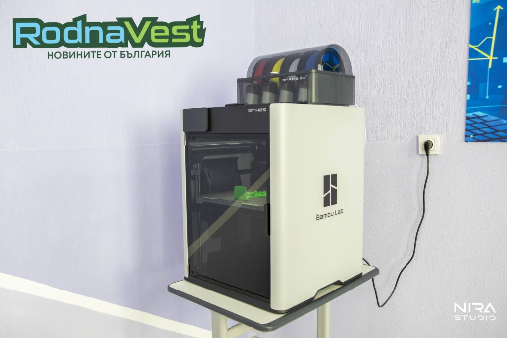 STEM кабинети в училище в село Микрево след обновяване, 3Д принтер