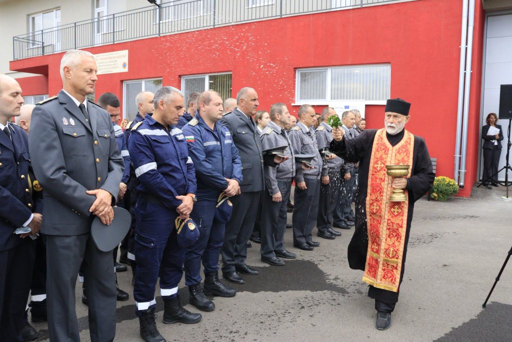 Нов център за пожарникари и спасители край Благоевград